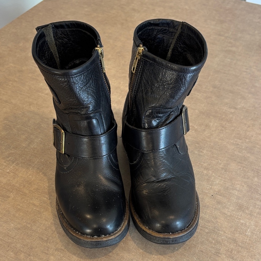 Black Leather Boots